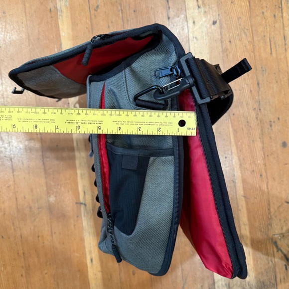 NWOT Timbuk2 Commuter laptop messenger bag - Picture 8 of 9